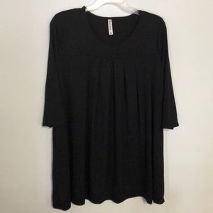 SILKY. STRETCHY. KNIT TOP